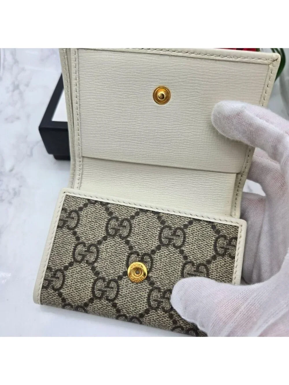 Gucci this authentic